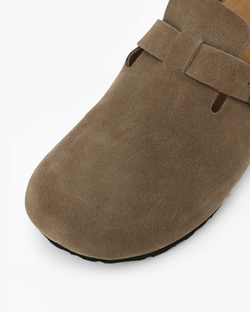 Vintage-Inspired Suede Clogs