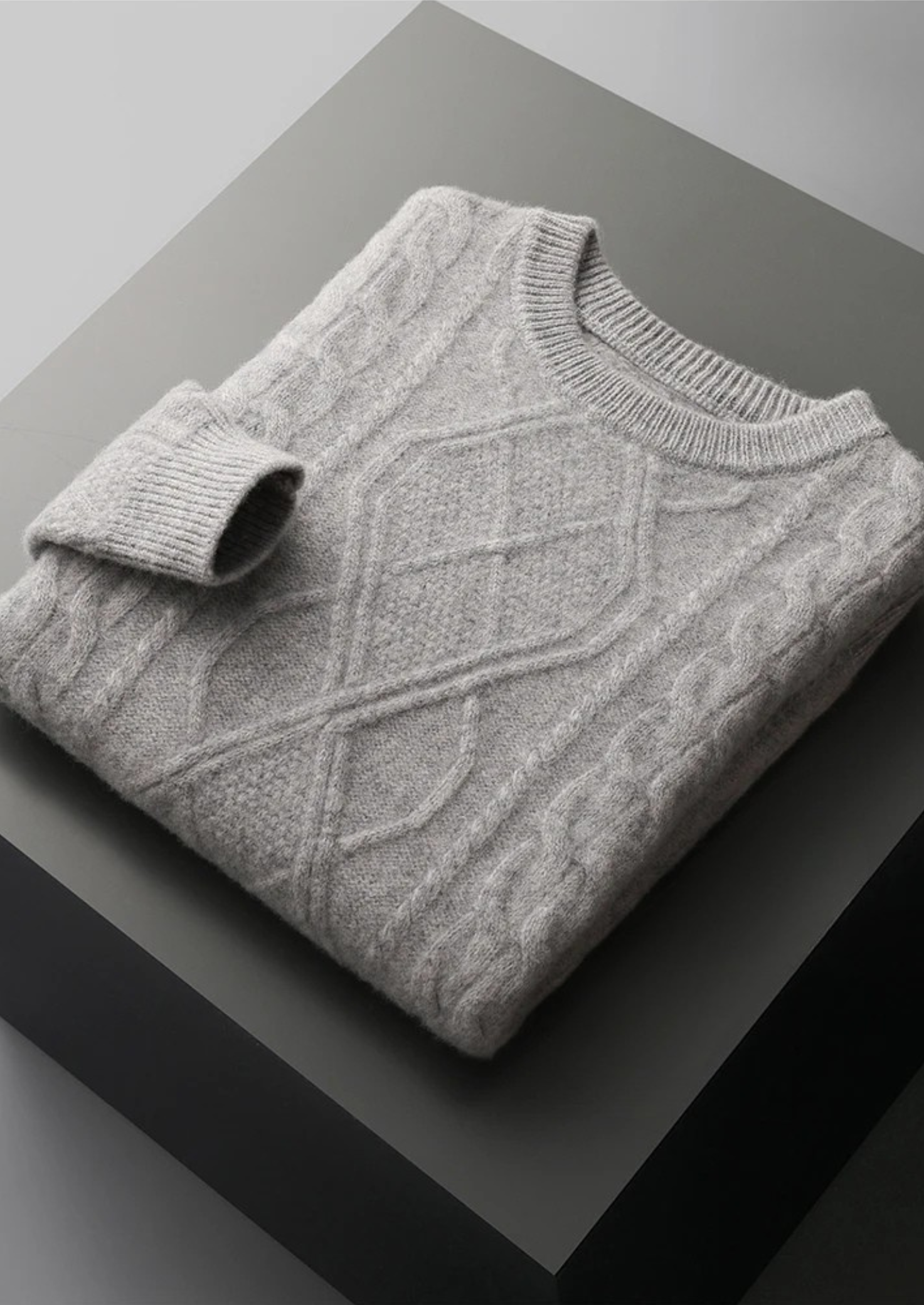 PURE EXTRA-FINE MERINO WOOL WINTERTIME CREWNECK
