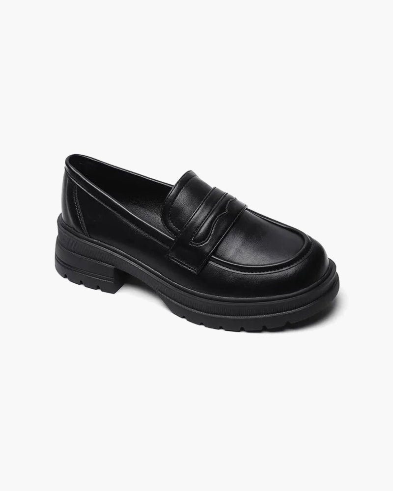 Classic Leather Loafers with Timeless Elegance